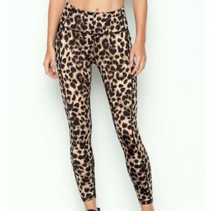 Victorias Secret cheetah print athletic leggings